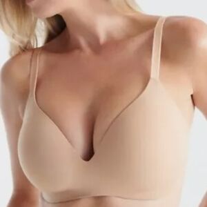 Knix Women's WingWoman Contour Wireless Bra in Nude 2 Size 6++ (32G/34G)